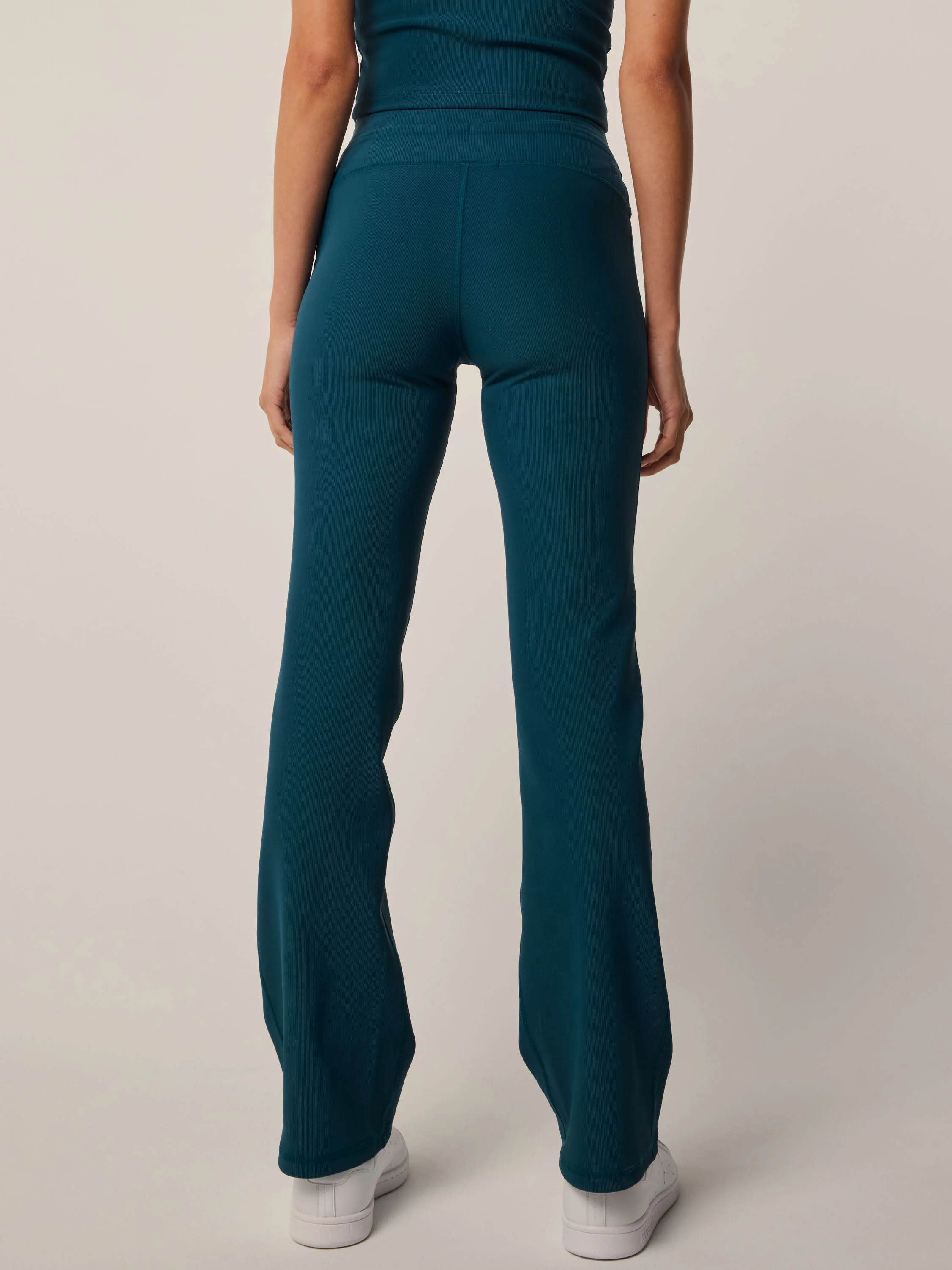 Cleo Flare Legging - Image 2